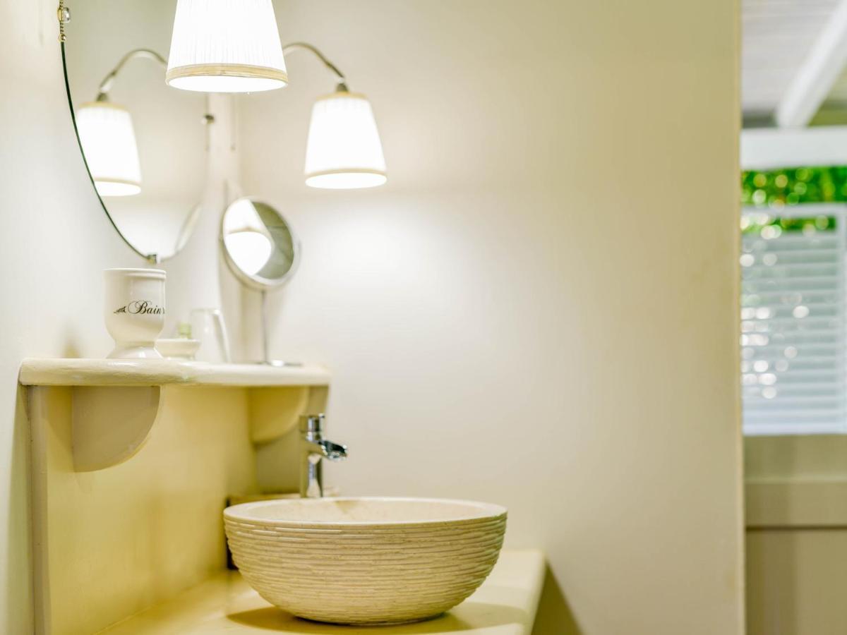 Beausejour Guest House Pointe-Noire Esterno foto