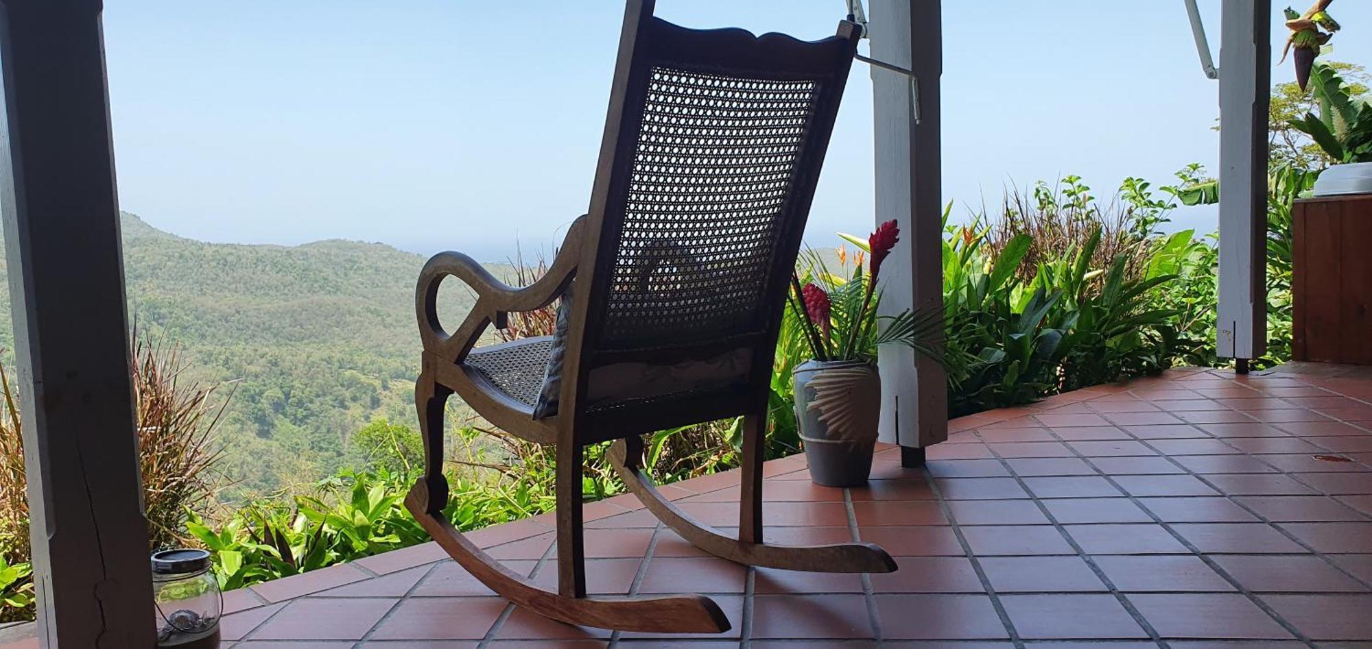 Beausejour Guest House Pointe-Noire Esterno foto